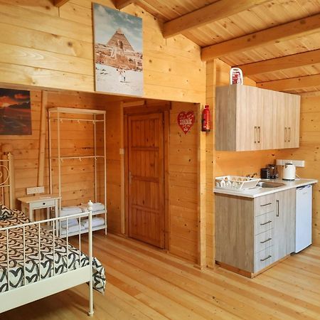 Готель Cyprus Glamping Park Agios Theodoros Екстер'єр фото